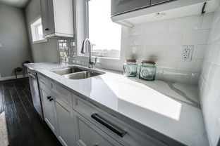 The 2.2-Meter Kitchen Countertop_ Maximizing Style and Functionality in Compact Spaces-Kangyi artificial marble