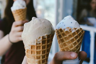 The Kitchen Counter Conundrum_ Banishing Stains from Your Man-Made Stone Masterpiece-Kangyi artificial marble